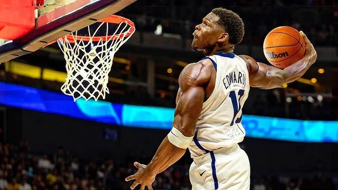 伟德国际直播的NBA球员精彩扣篮瞬间